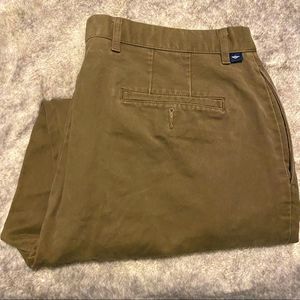 Dockers mens olive size 38 flat front